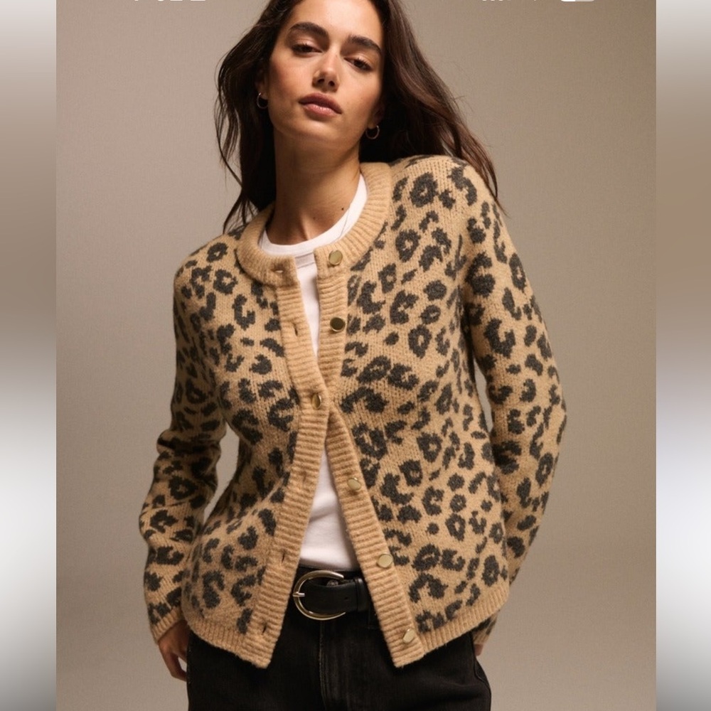 Abercrombie & Fitch Tan and Black Leopard Cardigan